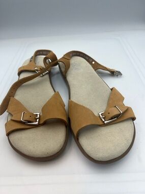 G.H. Bass Sunjuns Sandals Womens 7W Brown Leather Adjustable Comfort